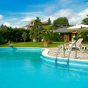 Villa Ninfea, Mascalucia